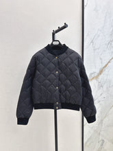 Load image into Gallery viewer, The Cube Reversible Jacket