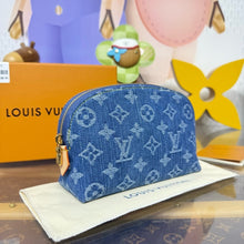 Load image into Gallery viewer, Cosmetic Pouch PM