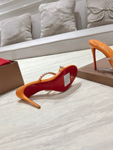 Load image into Gallery viewer, Stud Mules