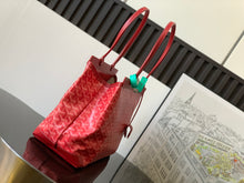 Load image into Gallery viewer, Bellechasse