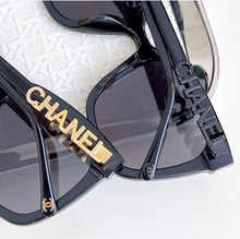 Load image into Gallery viewer, Logo Sunglasses