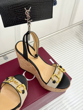 Load image into Gallery viewer, GG Wedges