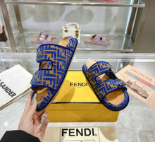 Load image into Gallery viewer, Feel Sandals