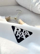 Load image into Gallery viewer, Logo Jumper