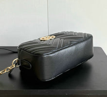 Load image into Gallery viewer, Marmont Small Camera Bag