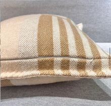 Load image into Gallery viewer, Blanket Set