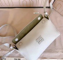 Load image into Gallery viewer, Leather Pouch Bag