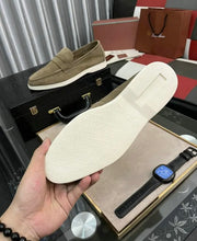 Load image into Gallery viewer, Suede Loafers