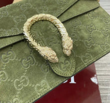 Load image into Gallery viewer, Dionysus Small