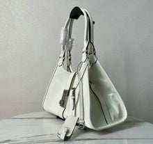 Load image into Gallery viewer, Medium Leather Tote