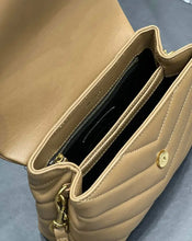 Load image into Gallery viewer, Loulou Toy