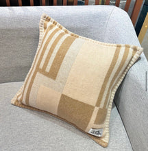 Load image into Gallery viewer, Blanket Set