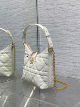 Load image into Gallery viewer, Miss Caro