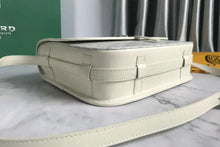 Load image into Gallery viewer, Belvedere MM