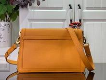 Load image into Gallery viewer, Dauphine Soft