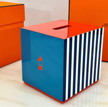 Load image into Gallery viewer, Box