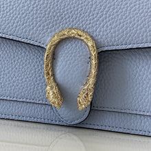 Load image into Gallery viewer, Dionysus Wallet on Chain