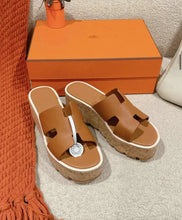 Load image into Gallery viewer, Eze Sandals