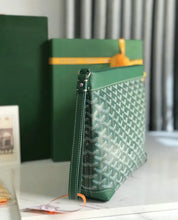 Load image into Gallery viewer, Conti Pouch