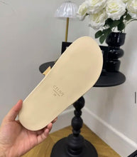 Load image into Gallery viewer, Triomphe Sandals