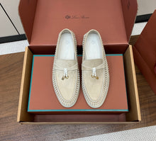 Load image into Gallery viewer, Suede Loafers