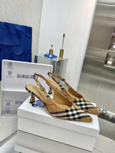 Load image into Gallery viewer, Check Slingback Pumps