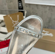 Load image into Gallery viewer, Stud Wedges