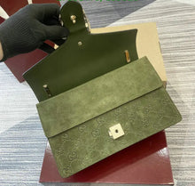 Load image into Gallery viewer, Dionysus Small