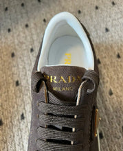 Load image into Gallery viewer, Platform Trainers