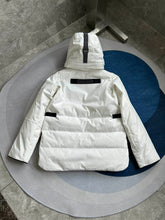 Load image into Gallery viewer, Lyndale Parka