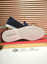 Load image into Gallery viewer, Suede Loafers