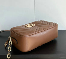 Load image into Gallery viewer, Marmont Small Camera Bag