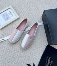 Load image into Gallery viewer, CC Espadrilles
