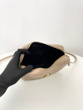 Load image into Gallery viewer, Lou Camera Bag