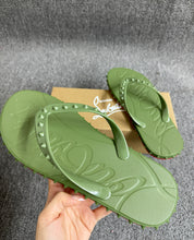 Load image into Gallery viewer, Loubi Flip Flops