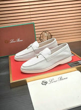 Load image into Gallery viewer, Suede Loafers