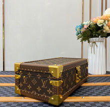 Load image into Gallery viewer, 8 Watch Case