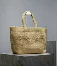 Load image into Gallery viewer, Raffia Tote