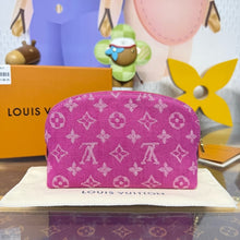 Load image into Gallery viewer, Cosmetic Pouch PM