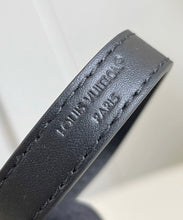 Load image into Gallery viewer, Bloom Pochette