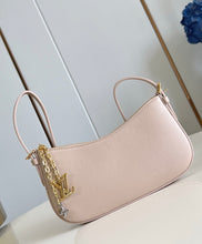 Load image into Gallery viewer, Bloom Pochette