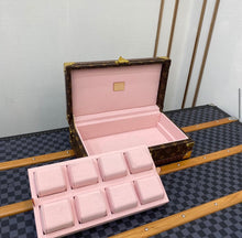 Load image into Gallery viewer, 8 Watch Case