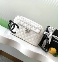 Load image into Gallery viewer, Lambskin Shoulder Bag