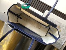 Load image into Gallery viewer, Bellechasse