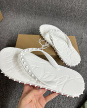Load image into Gallery viewer, Loubi Flip Flops