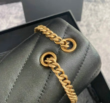 Load image into Gallery viewer, Loulou Small