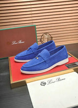 Load image into Gallery viewer, Suede Loafers