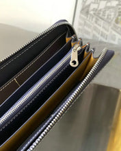 Load image into Gallery viewer, Zippy Wallet