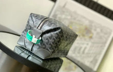 Load image into Gallery viewer, Toiletry Bag