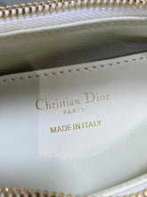 Load image into Gallery viewer, Miss Caro